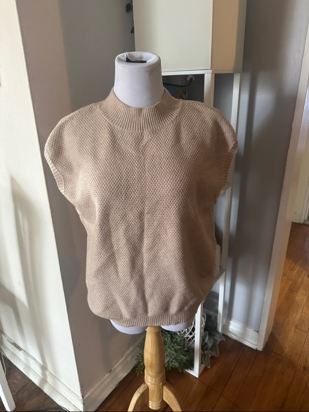 Sleeveless Knit Shell in Light Camel
